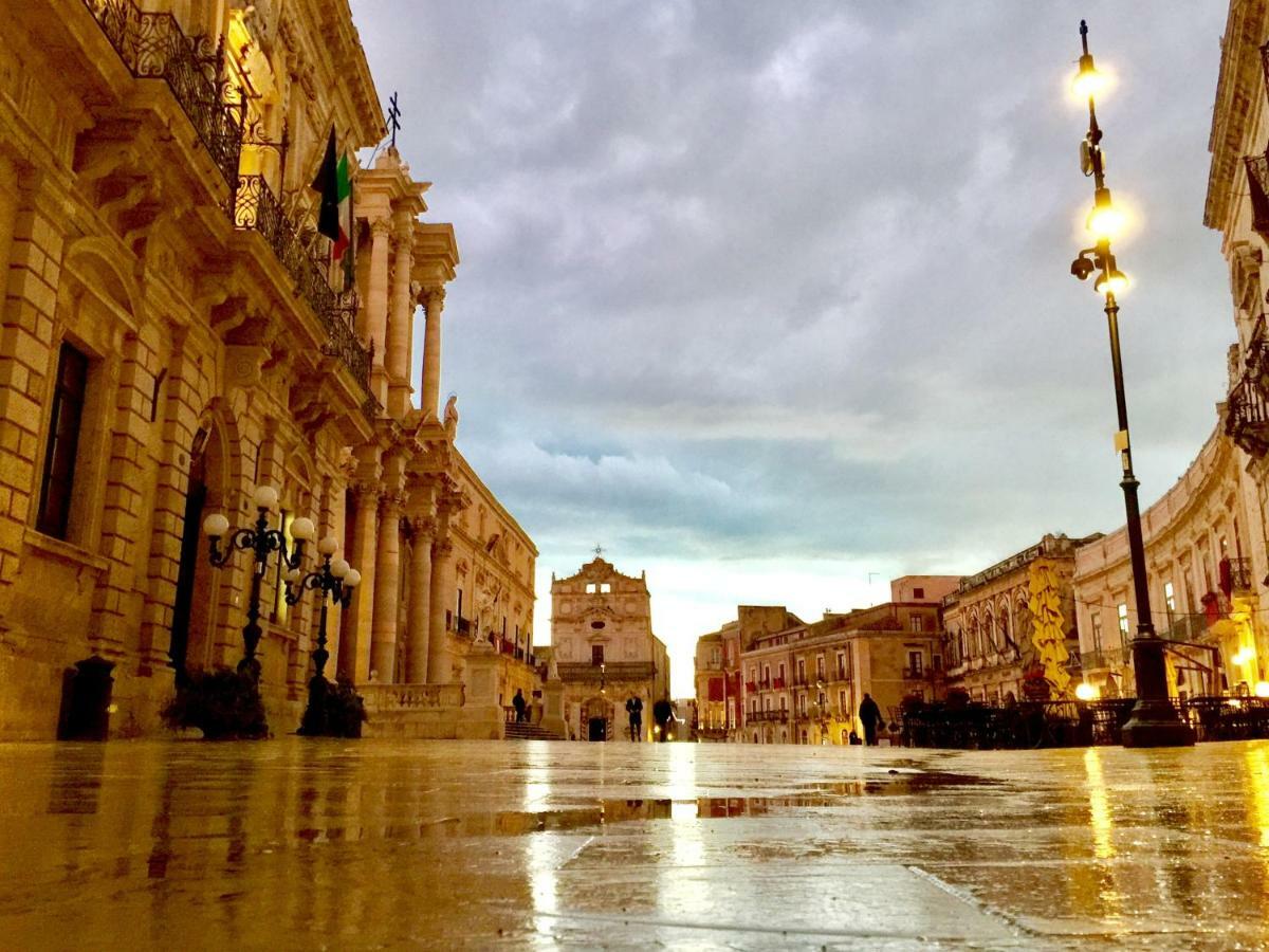 Appartamento A 50 passi dal Tempio di Apollo Syracuse Esterno foto