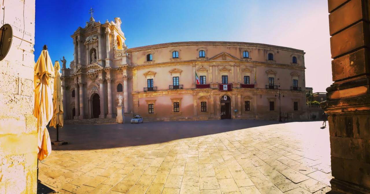 Appartamento A 50 passi dal Tempio di Apollo Syracuse Esterno foto